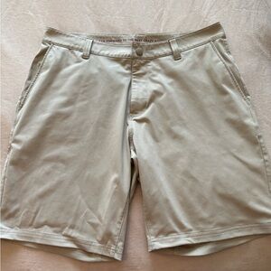 Rhone commuter shorts